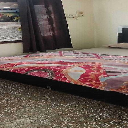 Hotel O G Hotel Happy Home Aligarh Bagian luar foto