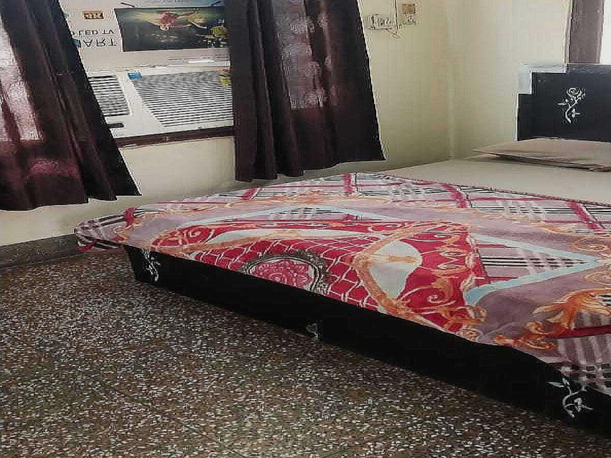 Hotel O G Hotel Happy Home Aligarh Bagian luar foto